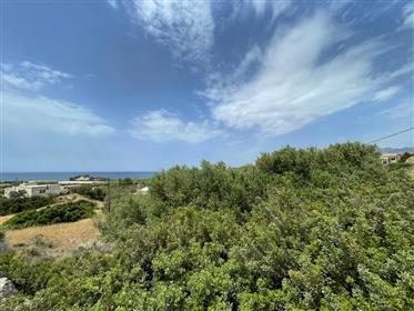 Lagada-Makry Gialos: Plot of land in Lagada just 300meters from the sea and the beach.