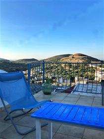 Dwupiętrowy dom zaledwie 7 km od morza w Agios Stefanos, Makry Gialos, południowo-wschodnia Kreta.