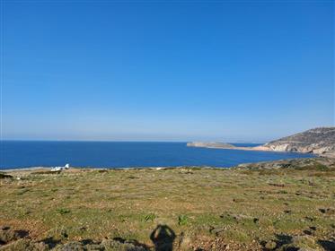 Terrain à bâtir avec une vue fantastique sur la mer à seulement 500 mètres de la mer à Papadiokampos