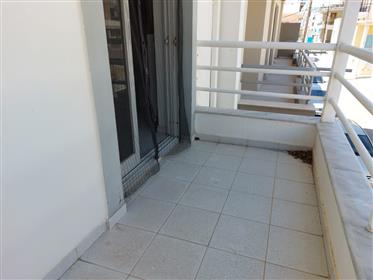 Appartement au premier étage avec vue sur la mer à Sitia, Crète orientale.