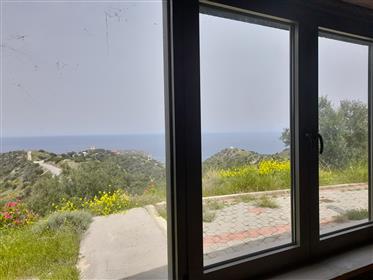 Mochlos - Sitia Stenen huis met uitzicht op zee in Mochlos Sitia.