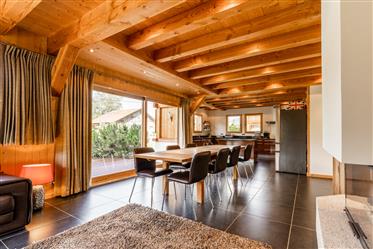 Magnificent 5-bedroom ensuite chalet with sauna and jacuzzi.