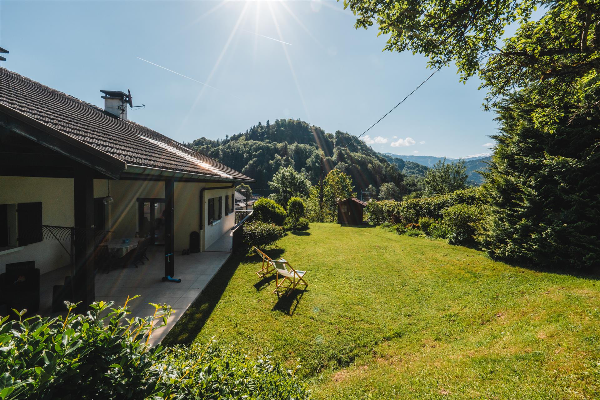 Chalet in good condition with many assets.