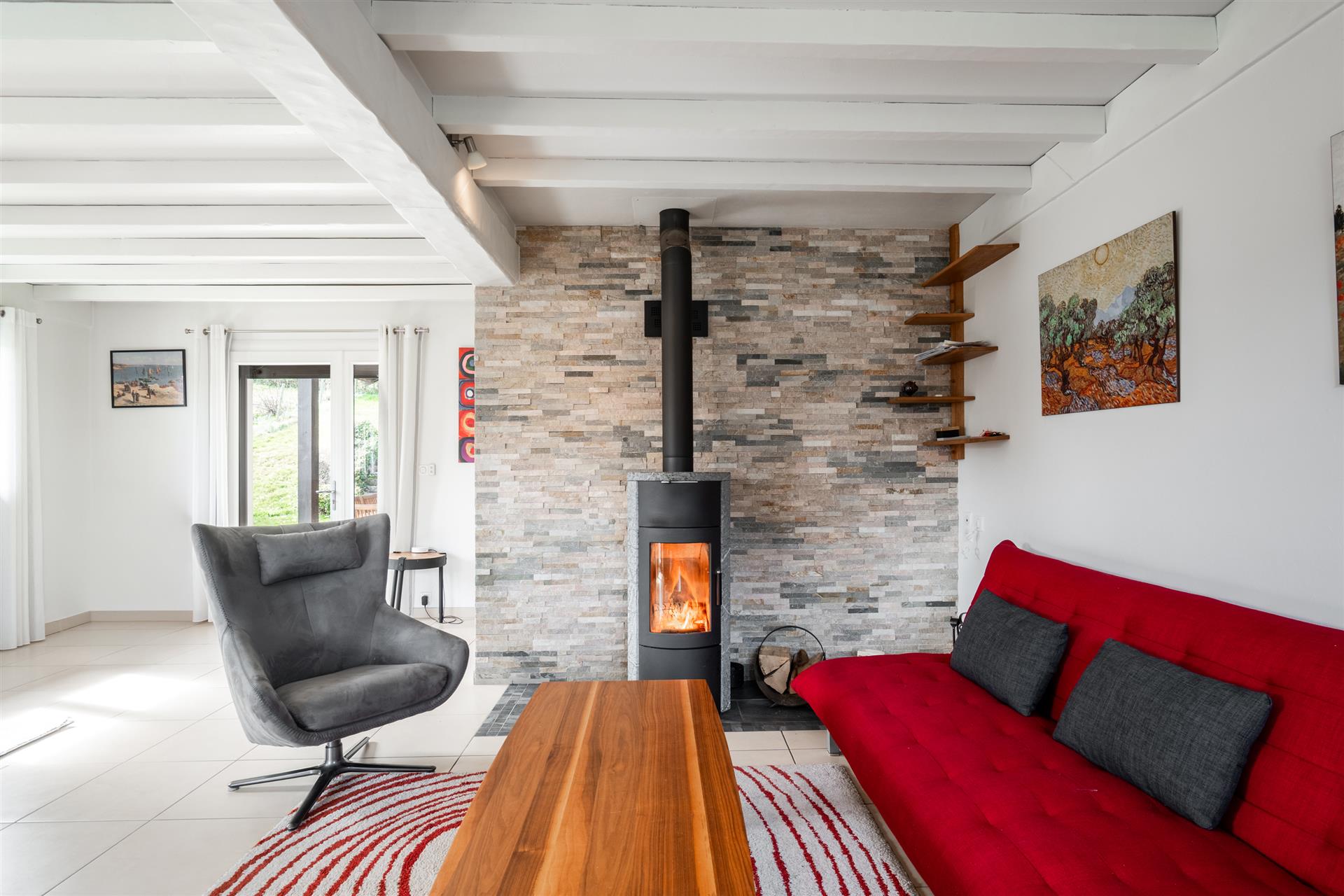 Chalet in good condition with many assets.