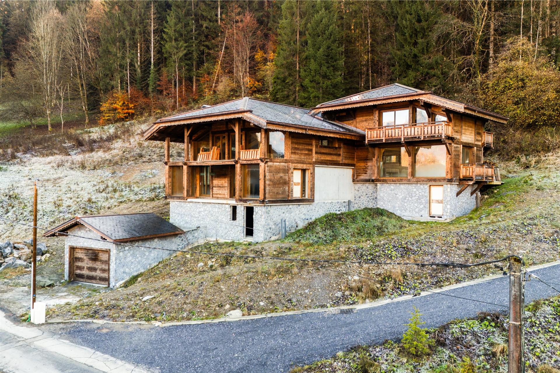 Magnificent top-of-the-range chalet nestling in the heights of Morillon