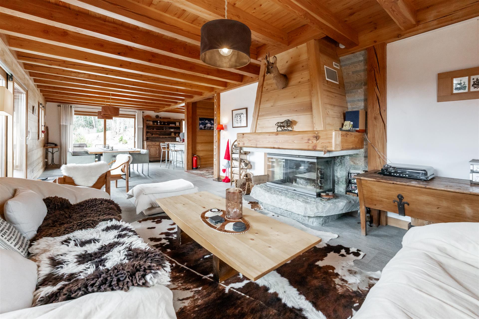 Chalet d'exception Le Bettex Magnificent ski in / ski out chalet at the foot of the Bettex gondola w