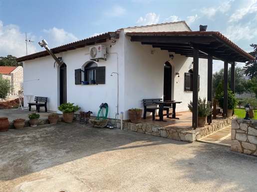 Maison ou villa indépendante 112 m² en Crète