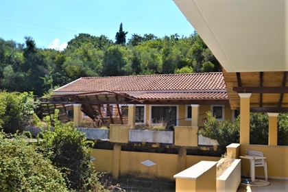 Hotel 420 m² in Corfu