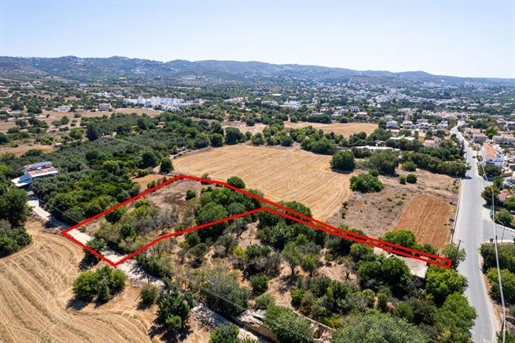 Terrein 2676 m² Paphos