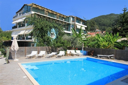 Hotel 840 m² în Insulele Ionice