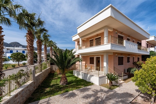 Flat 154 m² in Crete