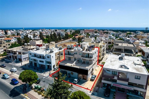 Zakelijk 566 m² Paphos