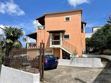 Detached house 270 m² in Corfu