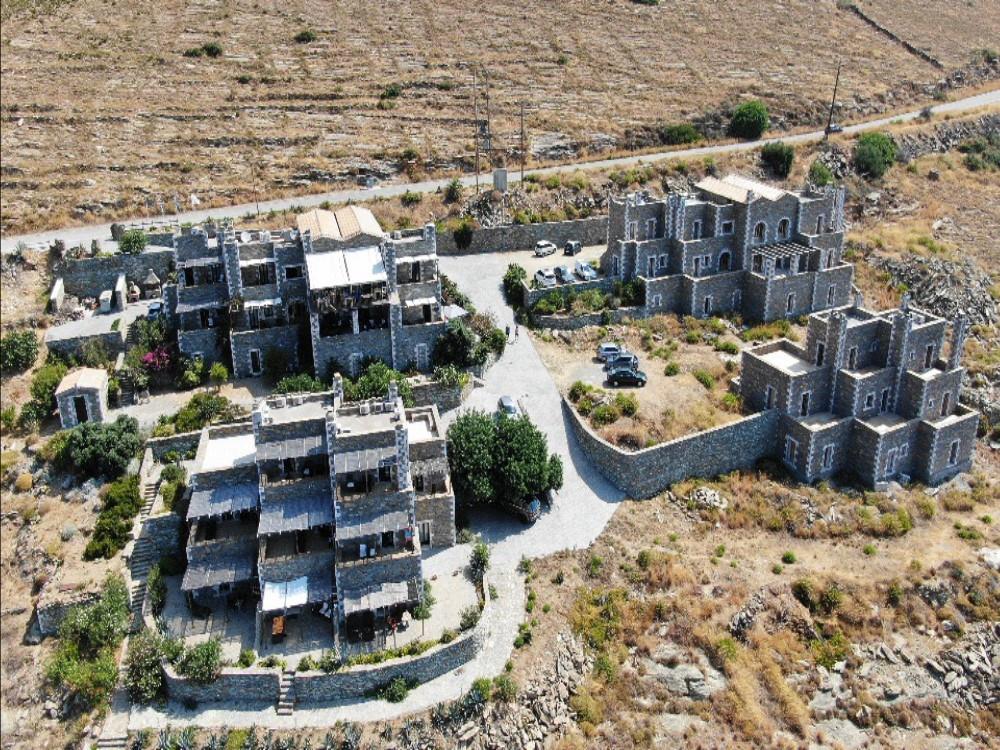Hotel 2577 m² Western Peloponnese