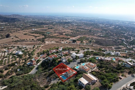 Zemljište 1264 m² u Paphosu