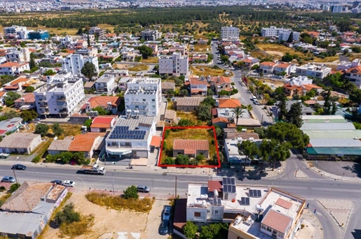 Terrein 716 m² Limassol