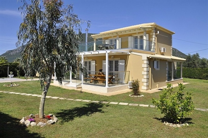 Villa 155 m² in Corfu