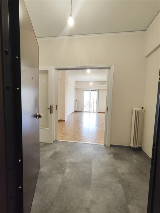 Appartement 82 m² à Athènes