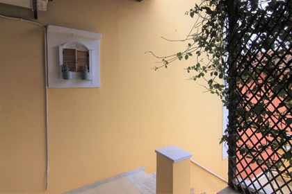 Detached house 240 m² in Corfu