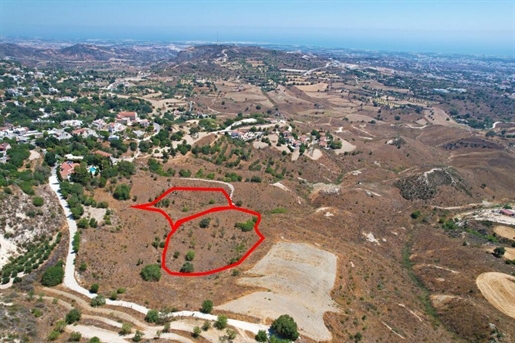 Land 6820 m² Paphos