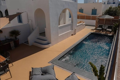 Villa 150 m² in Santorini