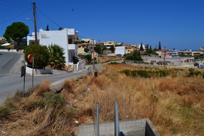 Land 898 m² in Crete
