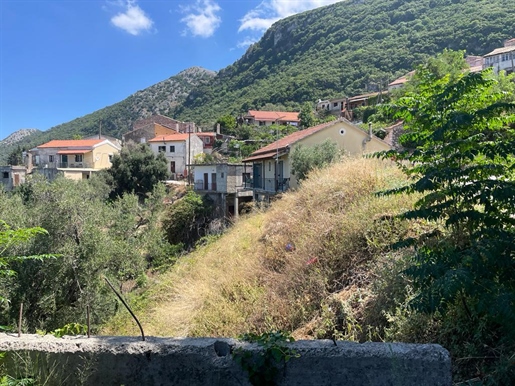 Land van 3584 m² in Corfu