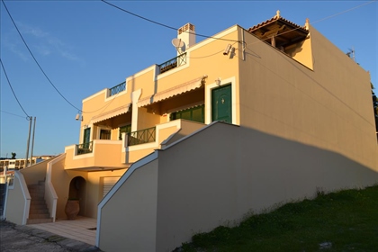 Maisonette 190 m² in Eastern Peloponnese