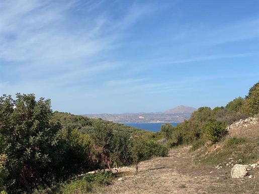 Land 3033 m² Crete