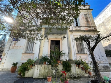 Flat 566 m² in Corfu