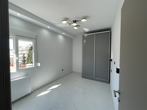 Апартамент 35 m² Солун
