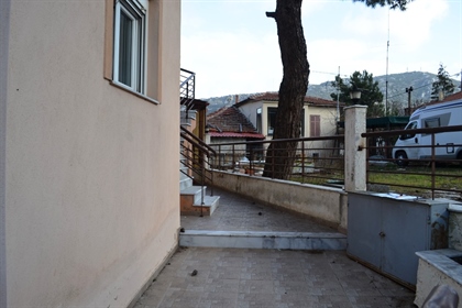 Maisonnette 102 m² dans la banlieue de Thessalonique