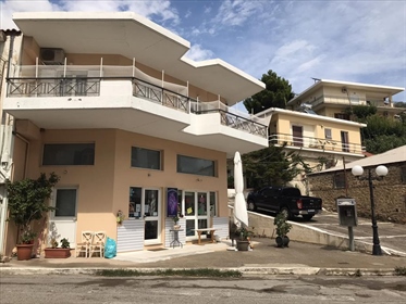 Самостоятелна къща 165 m² в централна Гърция