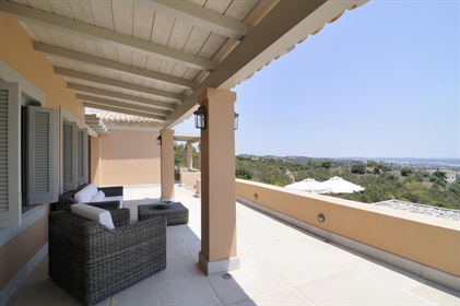 Villa 280 m² in Eastern Peloponnese - Ermionida