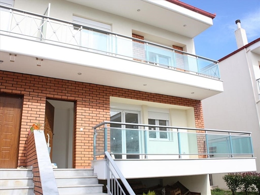 Maisonnette 185 m² dans la banlieue de Thessalonique