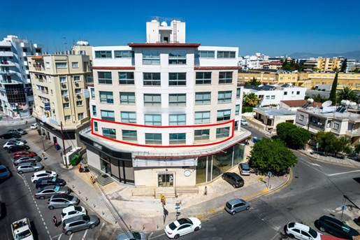 Business 263 m² Nicosia