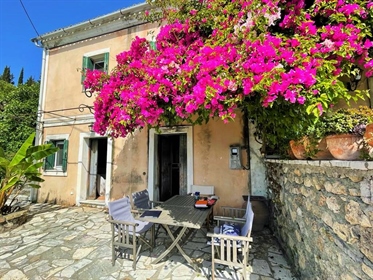 Vrijstaand huis 130 m² in Corfu