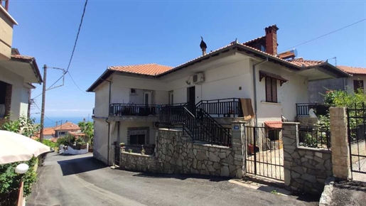 Detached house 255 m² on the Olympic Coast