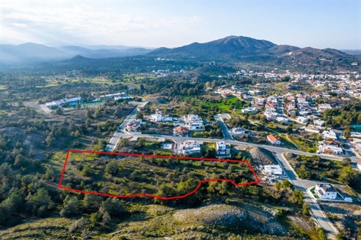 Terrein 12375 m² Larnaka