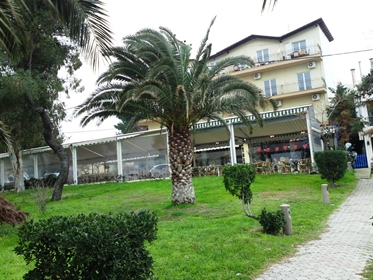 Hotel 1250 m² in Kassandra, Chalkidiki