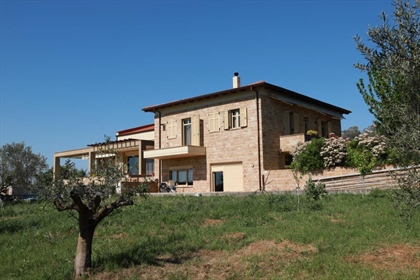 Villa 500 m² dans la banlieue de Thessalonique