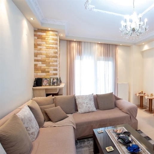 Appartement 92 m² dans la banlieue de Thessalonique