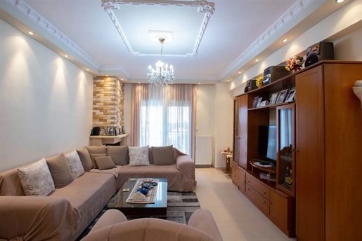 Appartement 92 m² dans la banlieue de Thessalonique