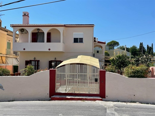 Casă detașată de 194 m² în Corfu