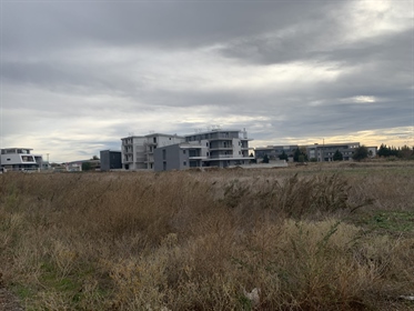 Land 2385 m² in the suburbs of Thessaloniki