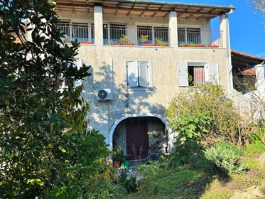 Detached house 450 m² in Corfu