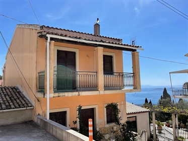 Самостоятелна къща 114 m² в Корфу