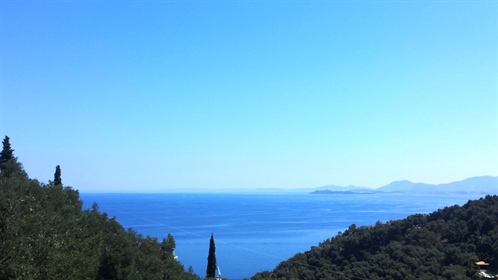 Land 16000 m² in Corfu