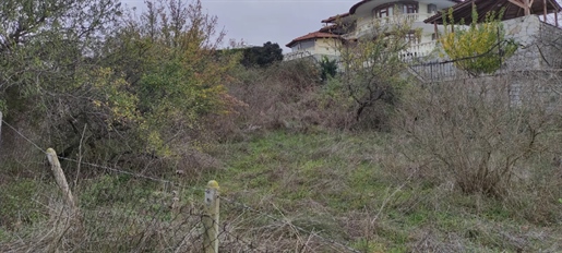 Land 860 m² in the suburbs of Thessaloniki