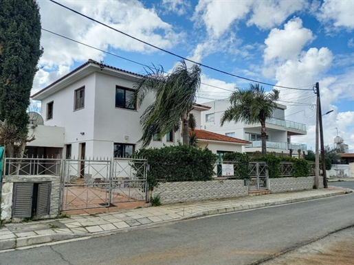 Detached house 215 m² Nicosia